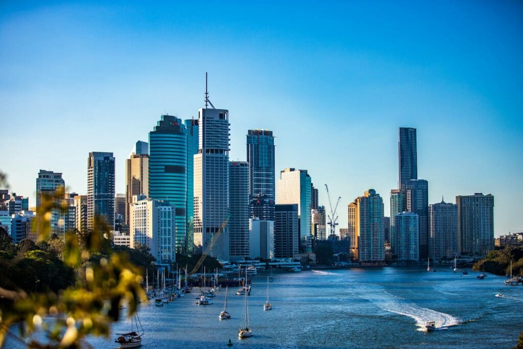 How We Help You | Blaze Business & Legal 3 Brisbane city skyline under clear blue sky. Blaze Business & Legal - How we help you. Contract Lawyer Brisbane. Blog