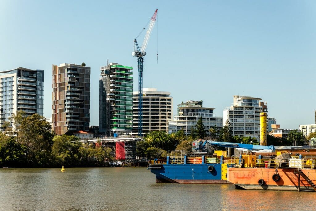 How to Review a Construction Contract 3 Construction work at Brisbane, Queensland Australia. How to review a construction contract. How to review a construction agreement