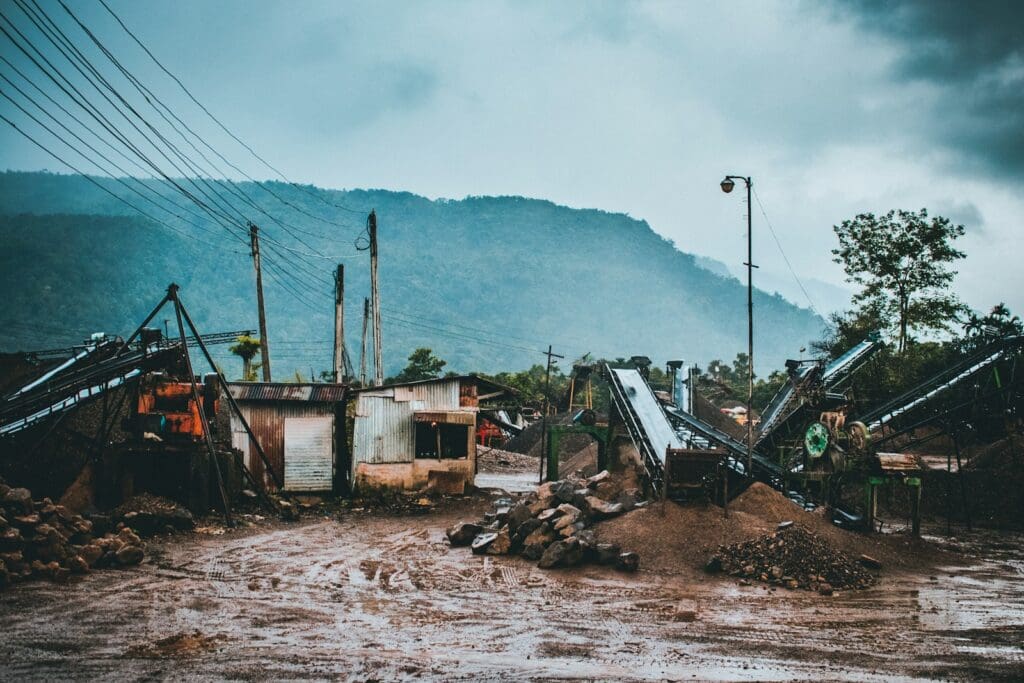 Extensions of Time & EOTs in Construction Contracts: How to Handle Delays Legally & Commercially 3 Flooded construction site. Extensions of Time. EOTs.